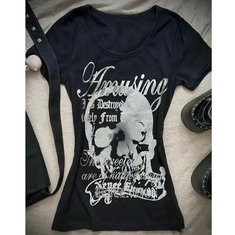 Vintage Shibuya Hottie Skull L - Street Fashion Shibuya 评论和价格